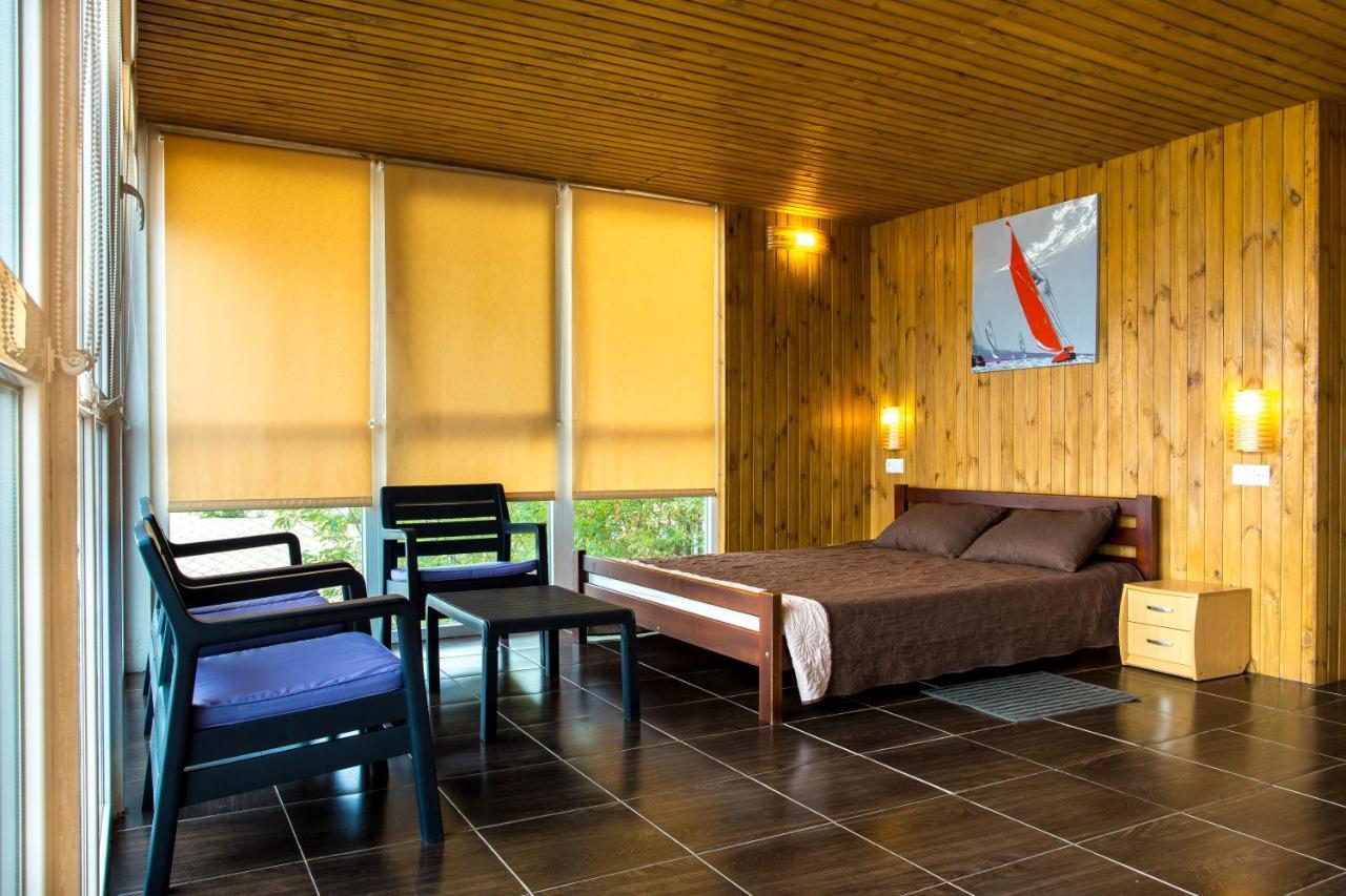 Hotel Б/О Pina Colada Otschakiw Exterior foto